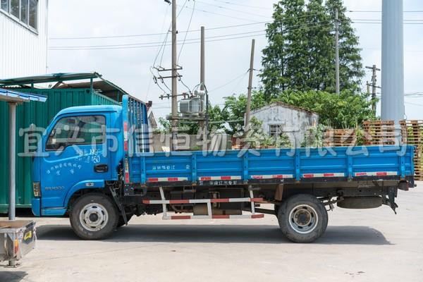 無(wú)錫膠合板托盤(pán)送貨上門(mén)