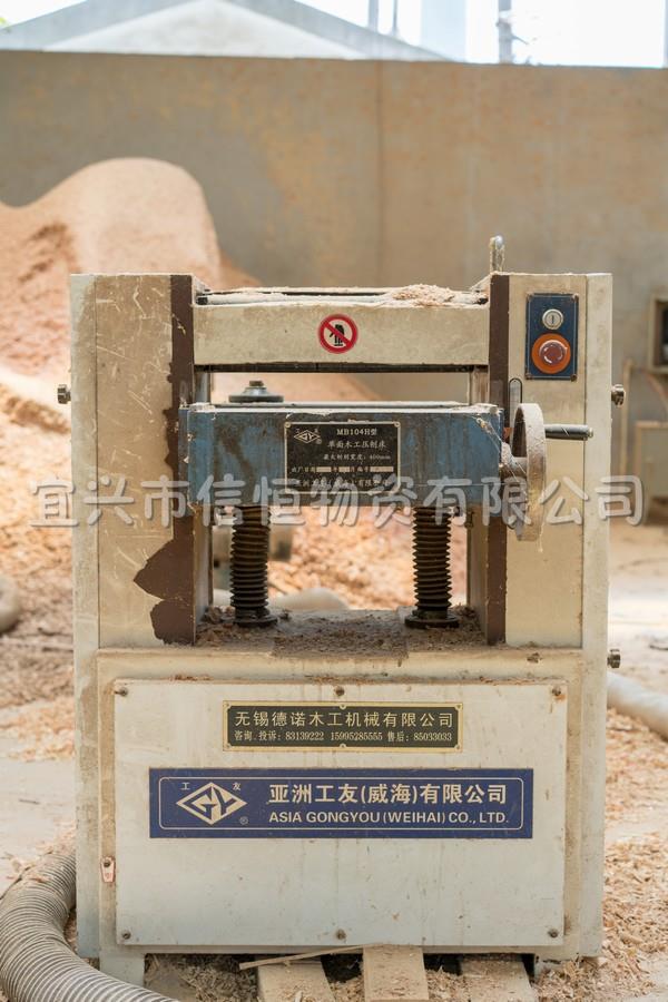 免熏蒸托盤(pán)加工設(shè)備