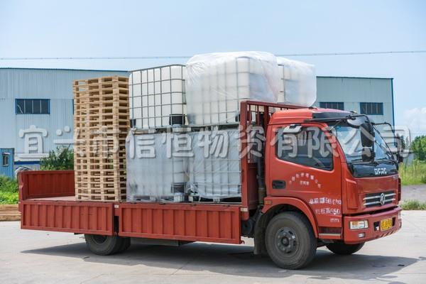 膠合板托盤(pán)運(yùn)輸